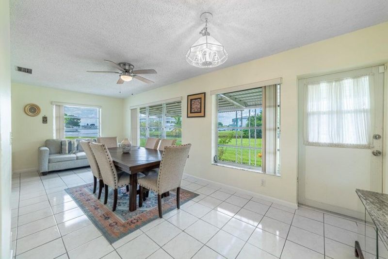 135 NW 14th Street, Boynton Beach, FL 33426 Photo