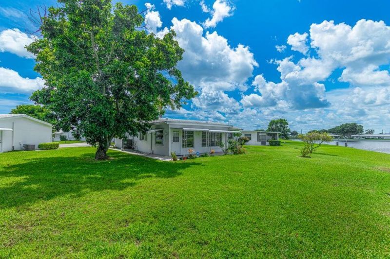 135 NW 14th Street, Boynton Beach, FL 33426 Photo