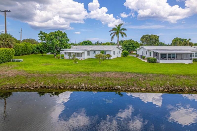 135 NW 14th Street, Boynton Beach, FL 33426 Photo