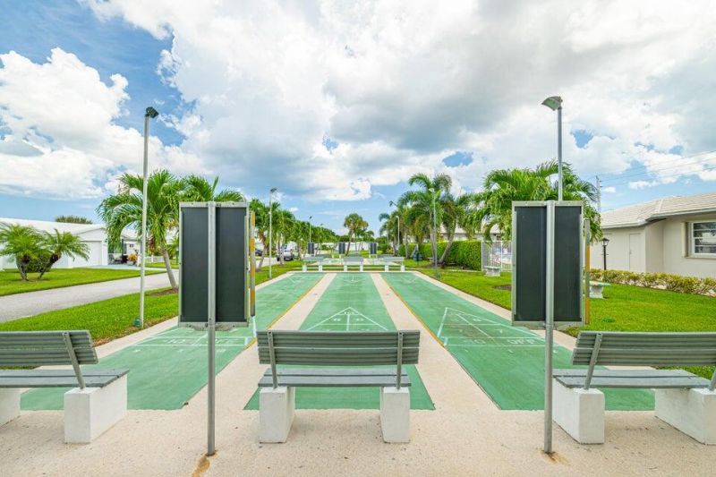 135 NW 14th Street, Boynton Beach, FL 33426 Photo