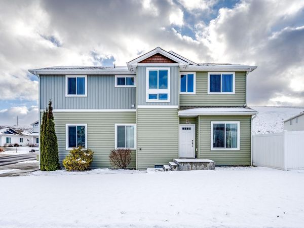 1427 SW Bunchgrass, Pullman, WA 99163