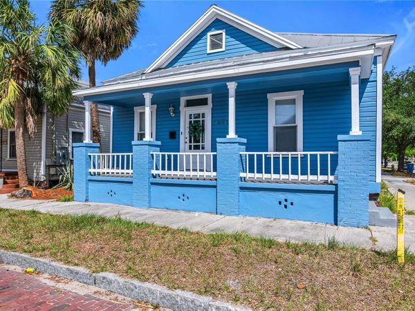 2601 N 19TH STREET, TAMPA, FL 33605