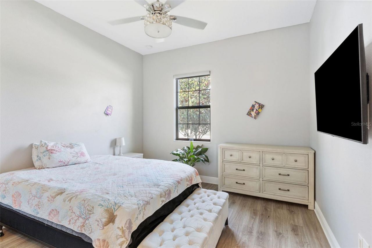 913 Buckhurst Drive, Spring Hill, FL 34609 Photo