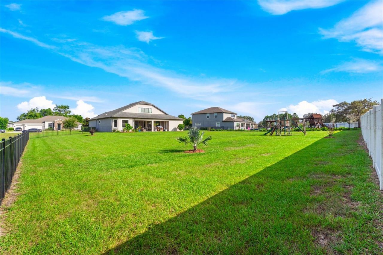 913 Buckhurst Drive, Spring Hill, FL 34609 Photo