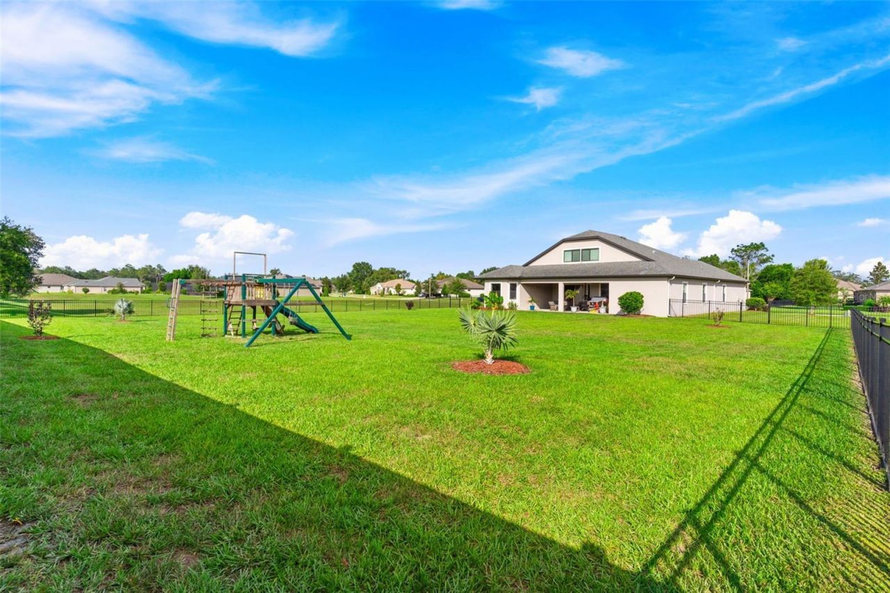 913 Buckhurst Drive, Spring Hill, FL 34609 Photo