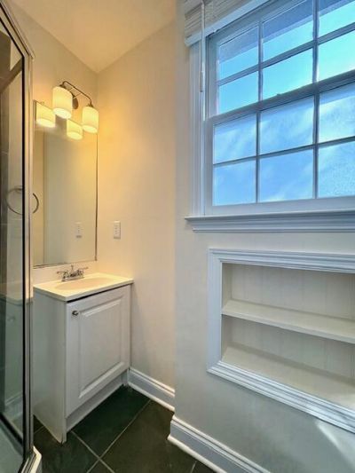 87 America Street Photo 15