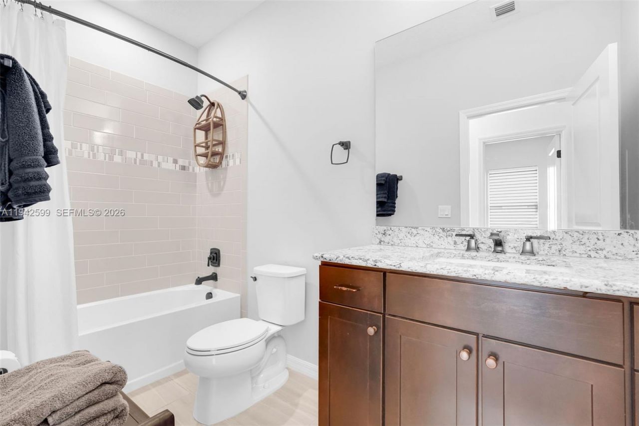 1612 Trailhead Ter, Hollywood, FL 33021 Photo