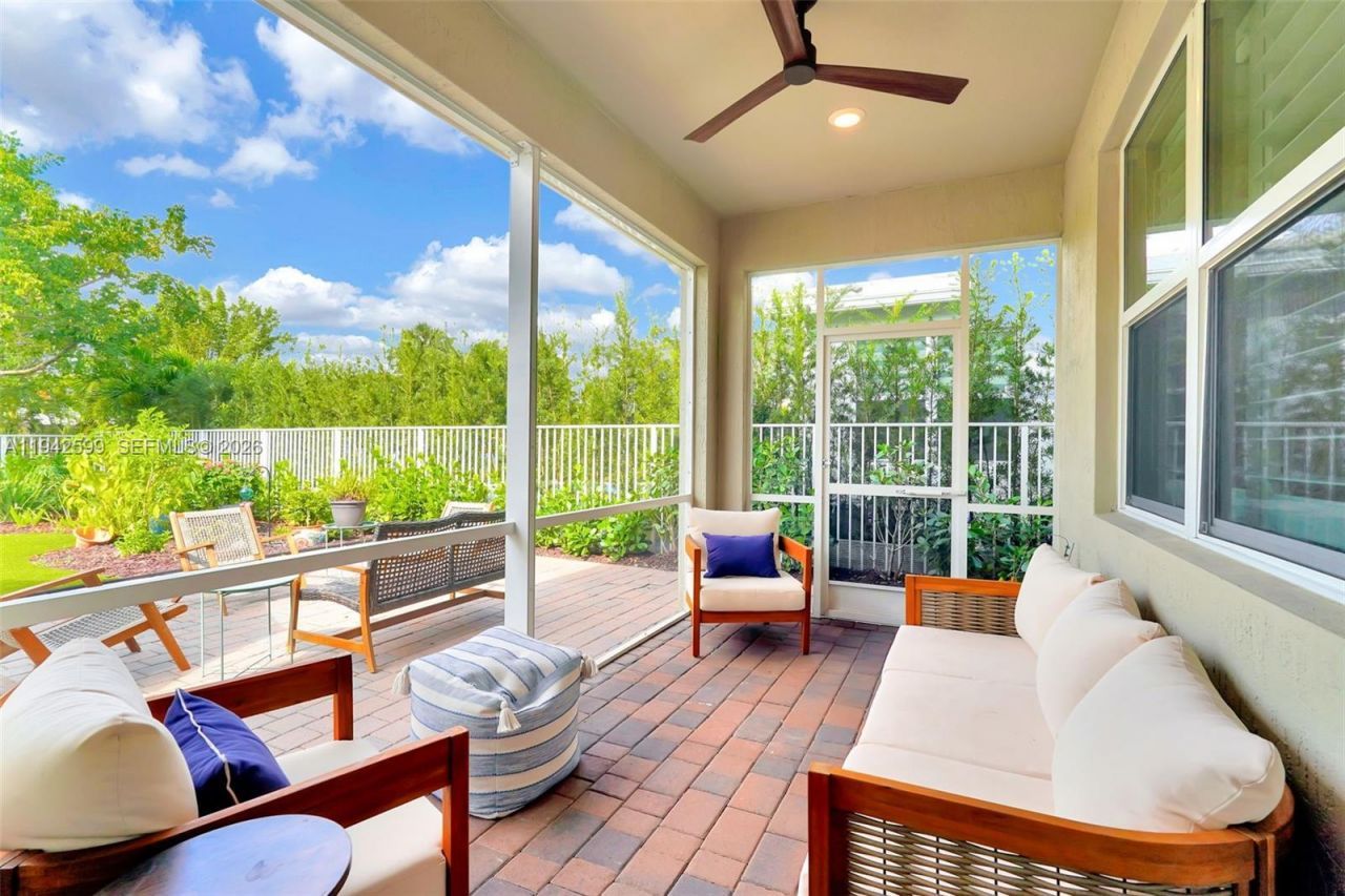 1612 Trailhead Ter, Hollywood, FL 33021 Photo