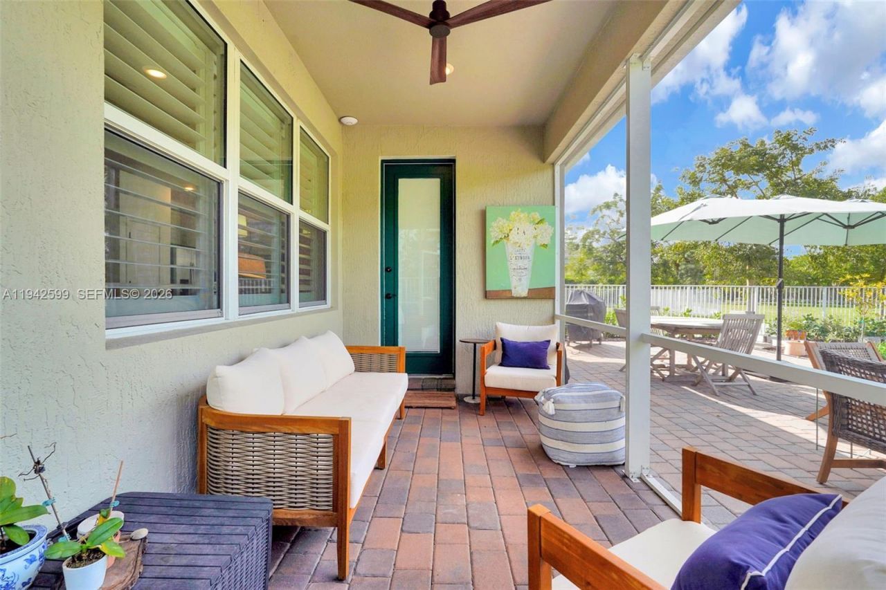 1612 Trailhead Ter, Hollywood, FL 33021 Photo