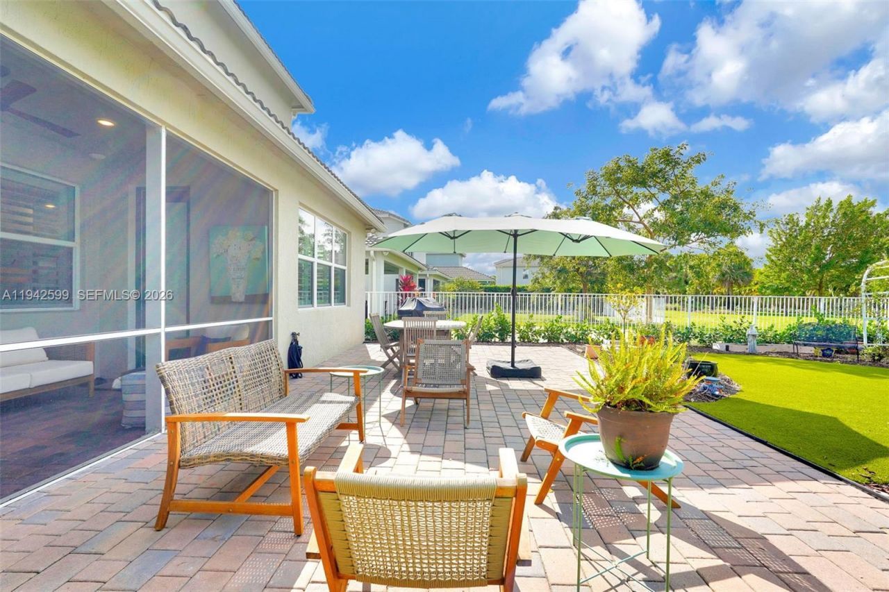 1612 Trailhead Ter, Hollywood, FL 33021 Photo