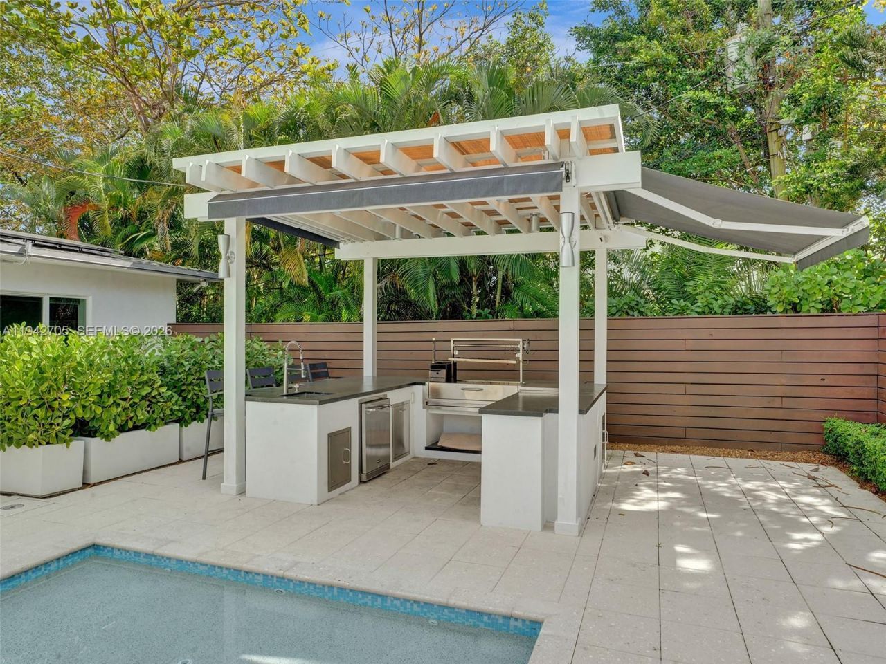 1440 SW 20th St, Fort Lauderdale, FL 33315 Photo