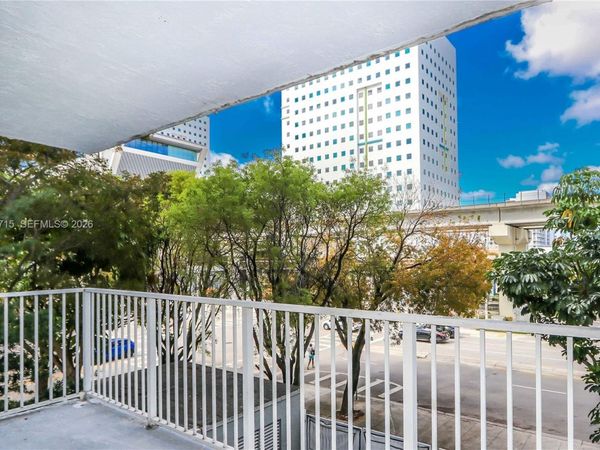 850 N Miami Ave, Unit W-305, Miami, FL 33136