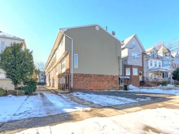 30 W 34Th St, Bayonne, NJ 07002