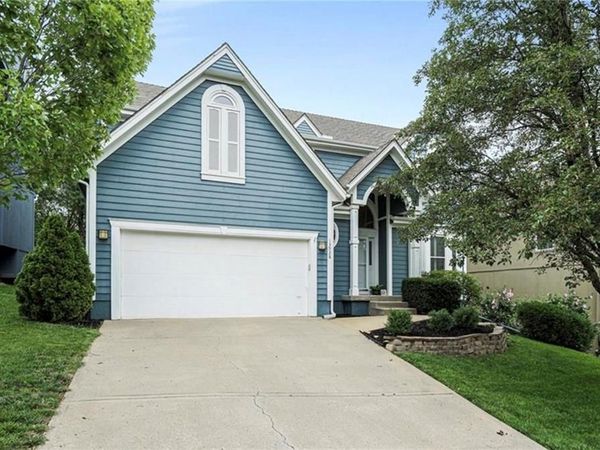 13928 W 71st Place, Shawnee, KS 66216