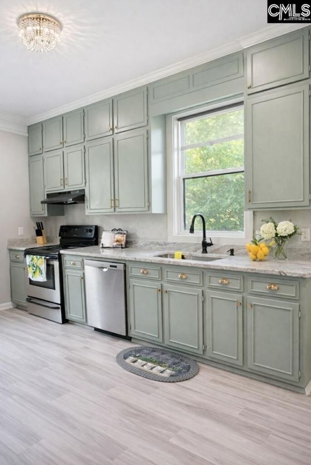 203 Sparkleberry Lane Photo 10