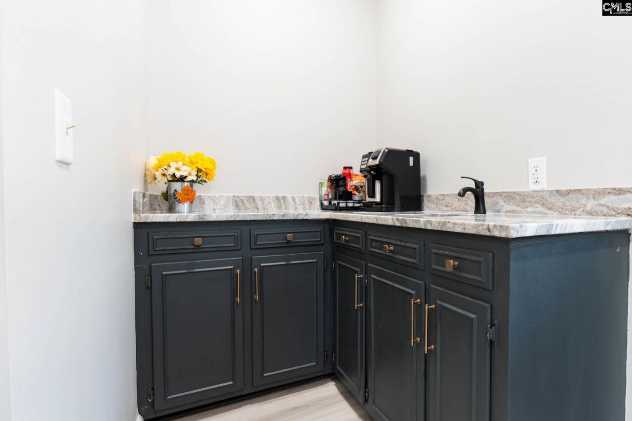 203 Sparkleberry Lane Photo 22