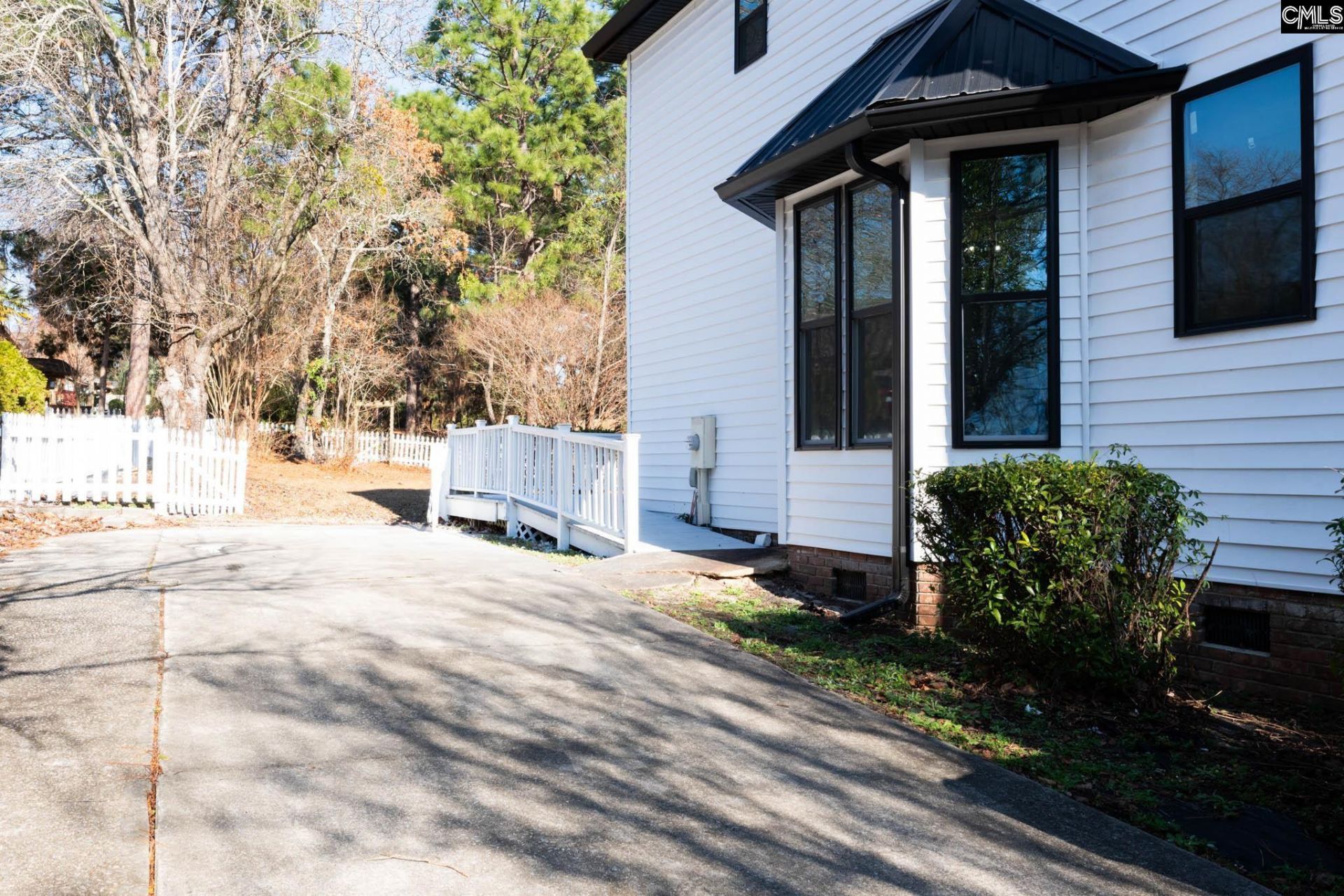 203 Sparkleberry Lane Photo 7