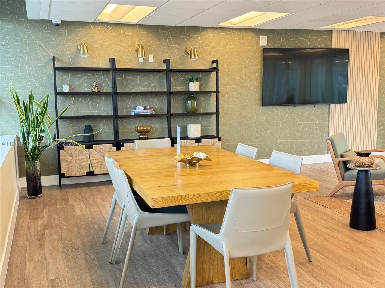 321 NE 26th St, Unit 615, Miami, FL 33137 Photo