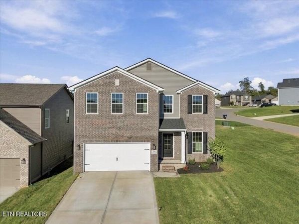 106 Clover Meadow Lane, Maryville, TN 37801