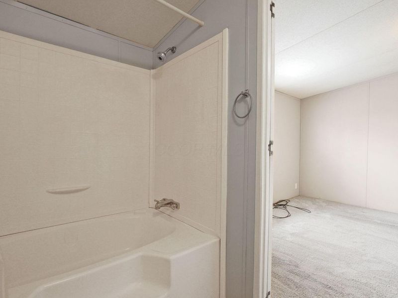 8460 Canaan Boulevard, Plain City, OH 43064 Photo 12