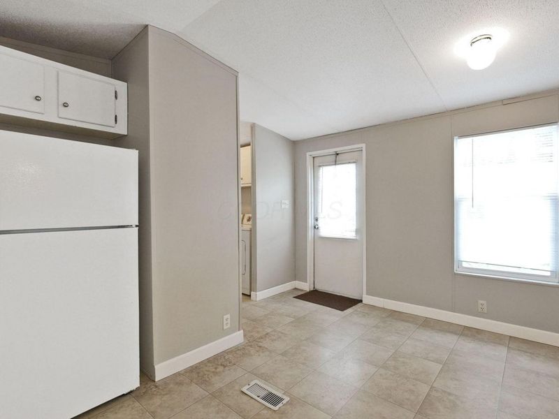 8460 Canaan Boulevard, Plain City, OH 43064 Photo 9