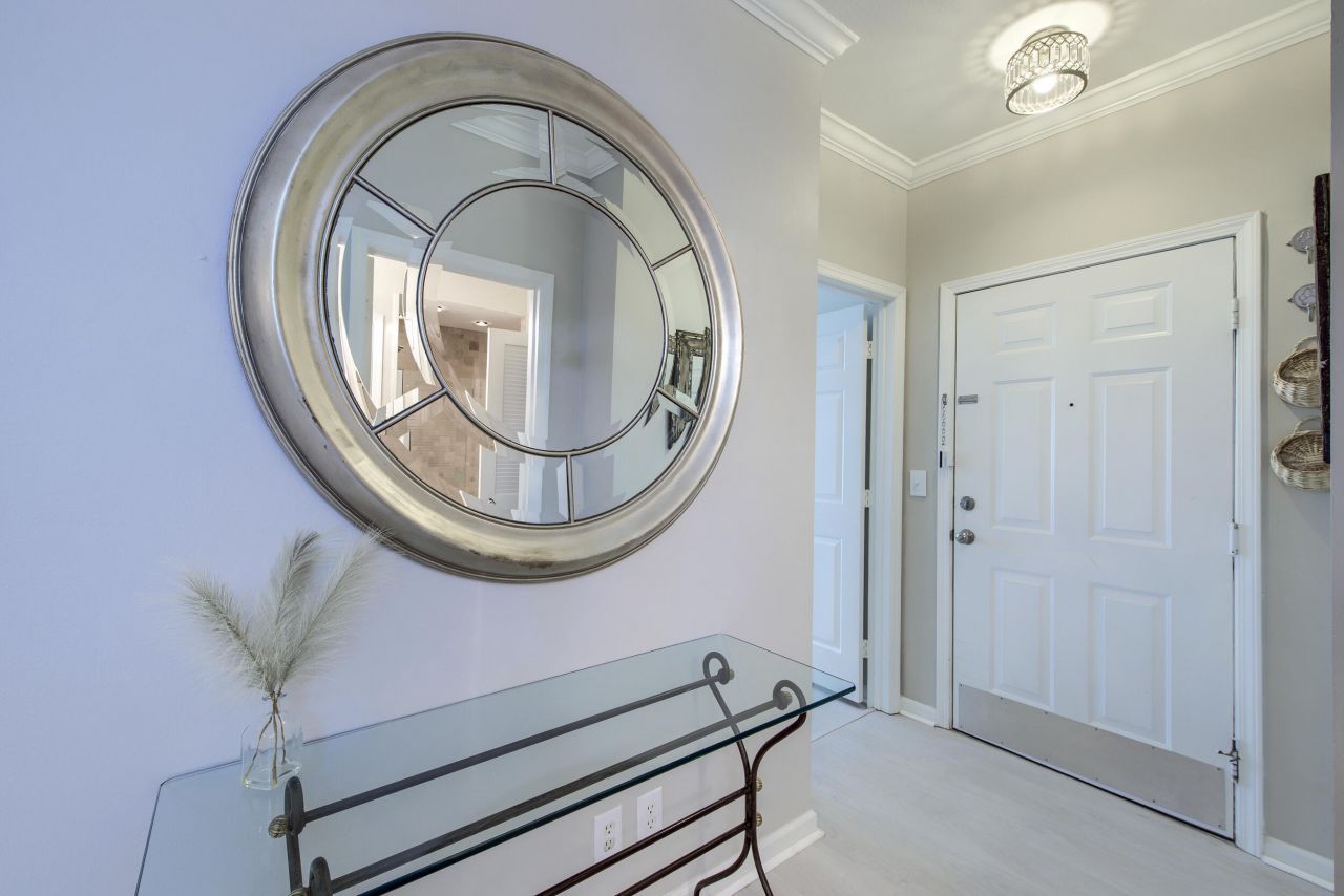 700 Daniel Ellis Drive Photo 7