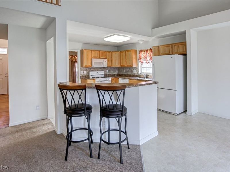 6308 Richmond Road, Oakwood Village, OH 44146 Photo 12