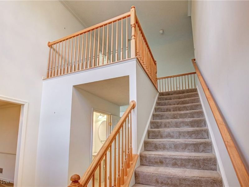 6308 Richmond Road, Oakwood Village, OH 44146 Photo 3