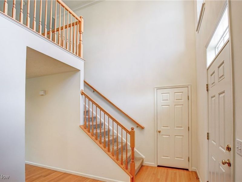 6308 Richmond Road, Oakwood Village, OH 44146 Photo 4