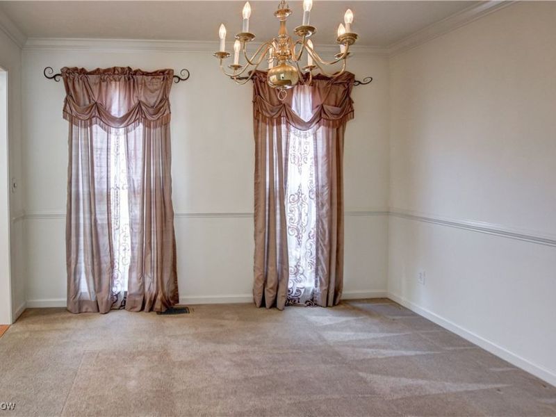 6308 Richmond Road, Oakwood Village, OH 44146 Photo 7