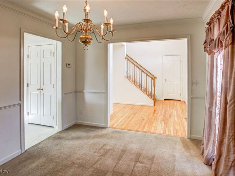 6308 Richmond Road, Oakwood Village, OH 44146 Photo 8