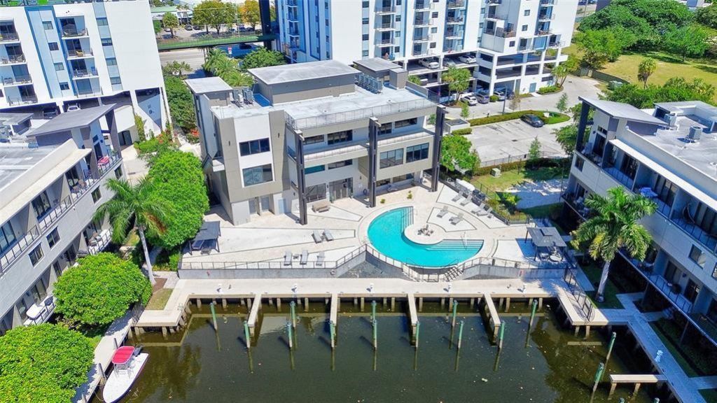 462 SE 1st Circle, Pompano Beach, FL 33060 Photo