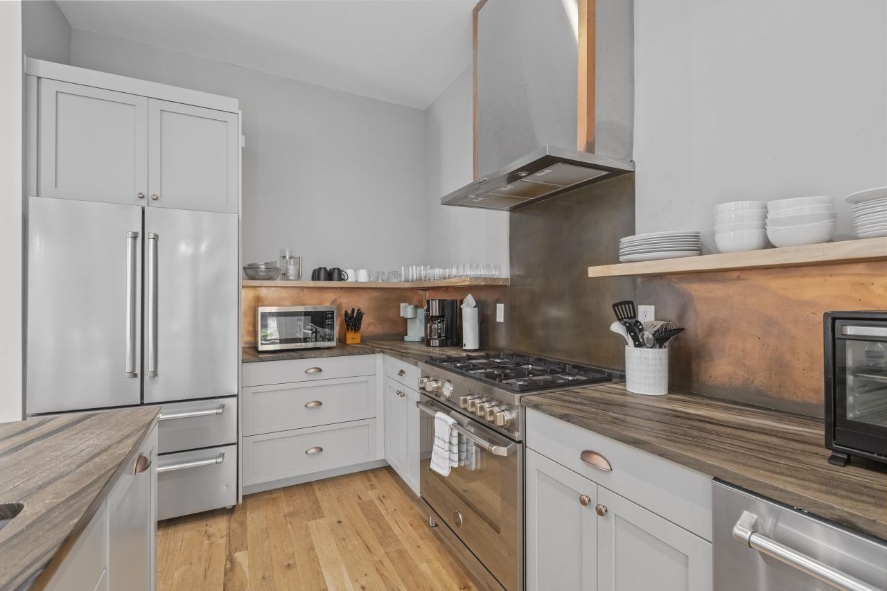 4177 S Rhett Avenue Photo 14