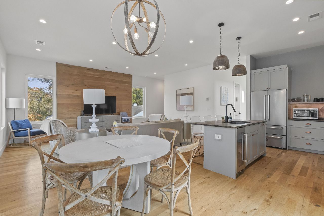 4177 S Rhett Avenue Photo 18