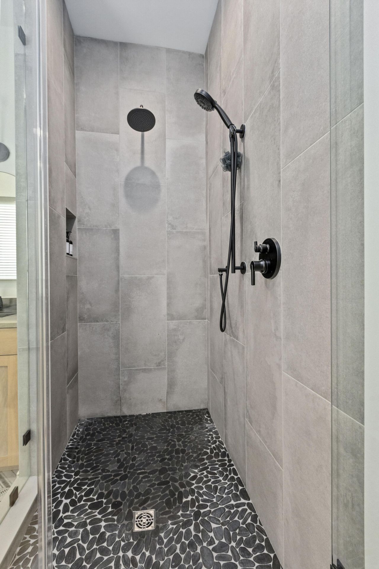 4177 S Rhett Avenue Photo 39