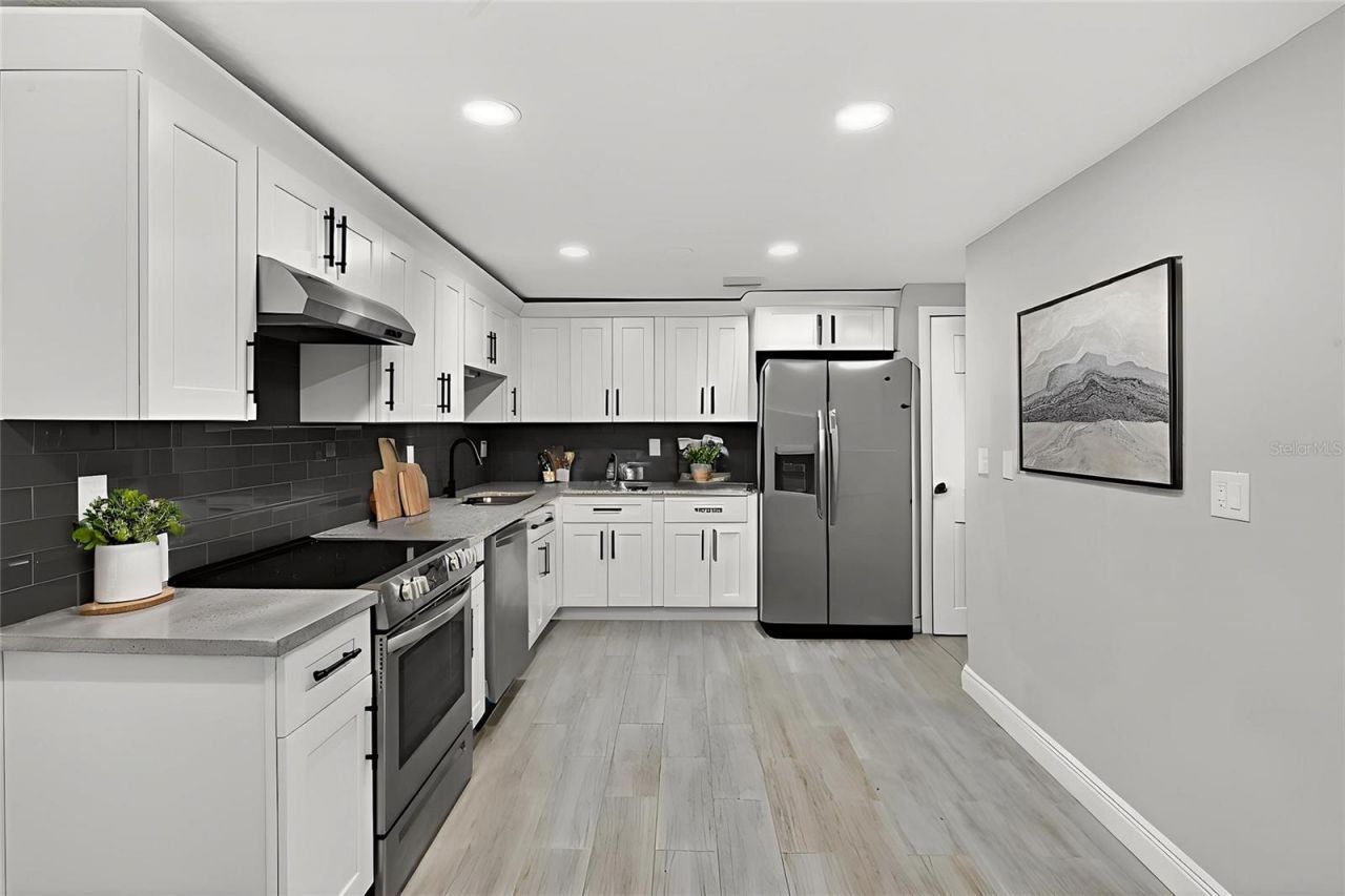 605 Woodridge Drive, Fern Park, FL 32730 Photo