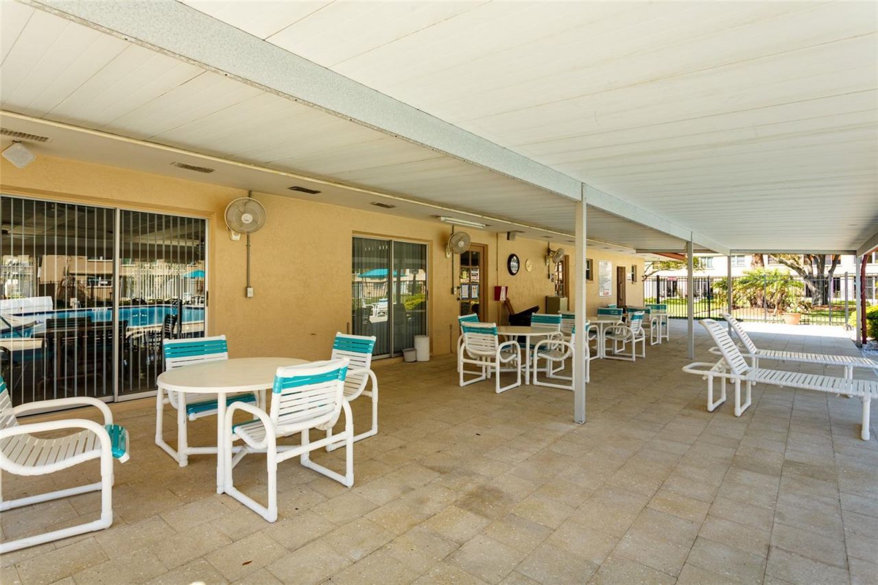 5095 Bay Street Ne, Unit 102, Saint Petersburg, FL 33703 Photo