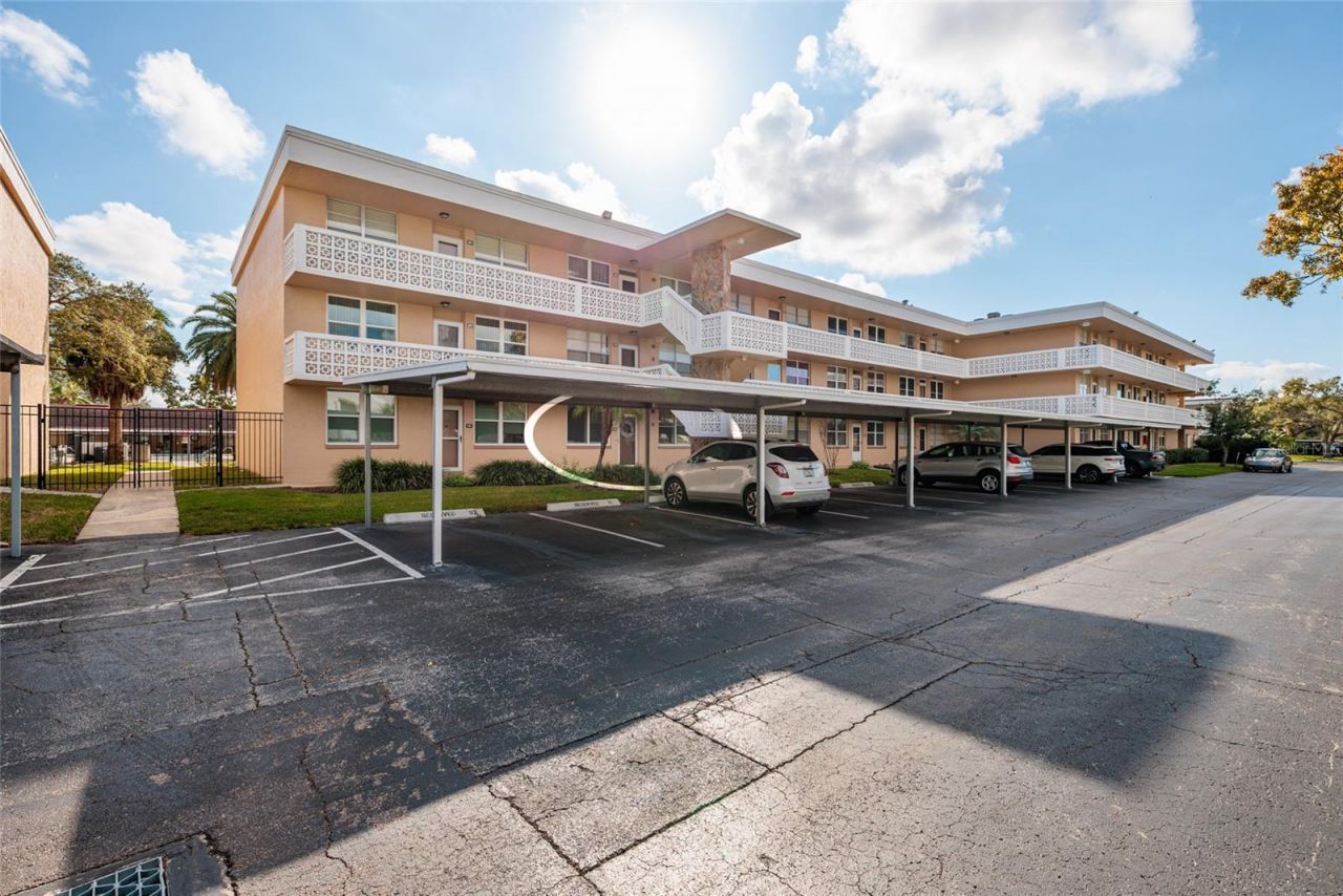 5095 Bay Street Ne, Unit 102, Saint Petersburg, FL 33703 Photo