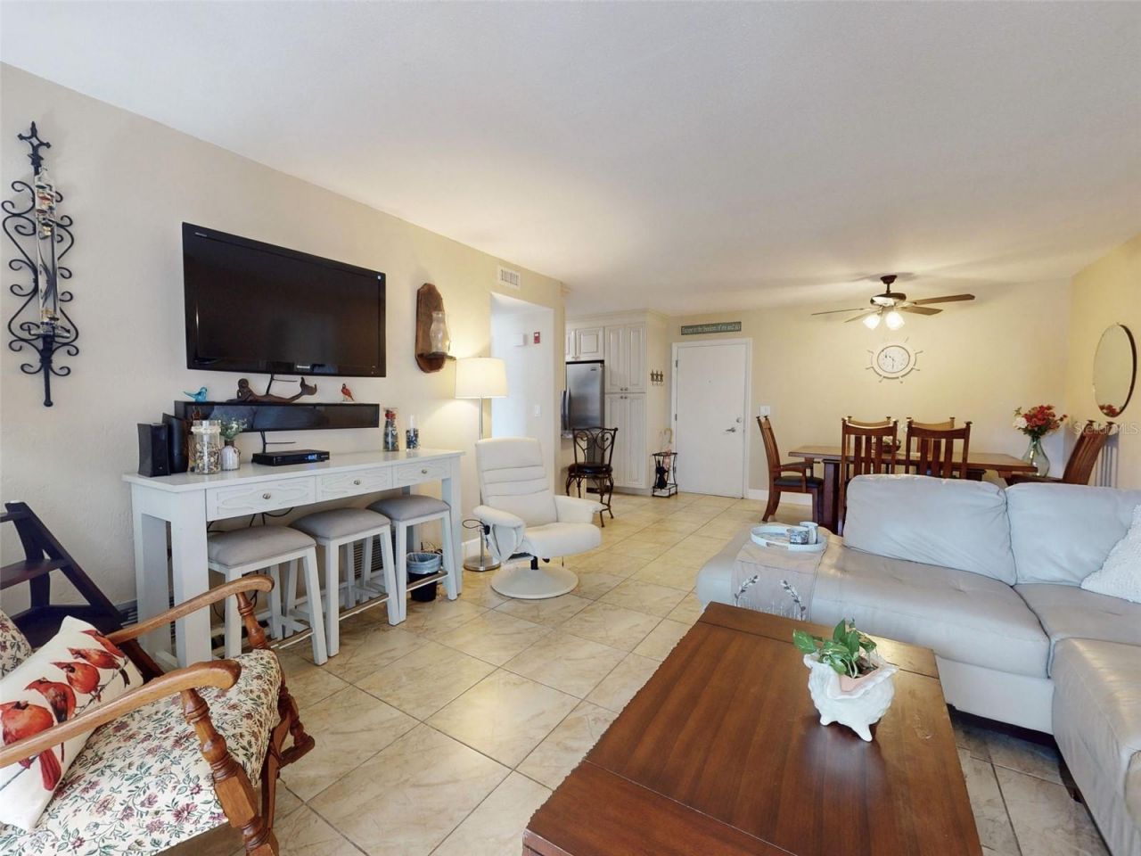 3800 Saxon Drive, Unit 250, New Smyrna Beach, FL 32169 Photo