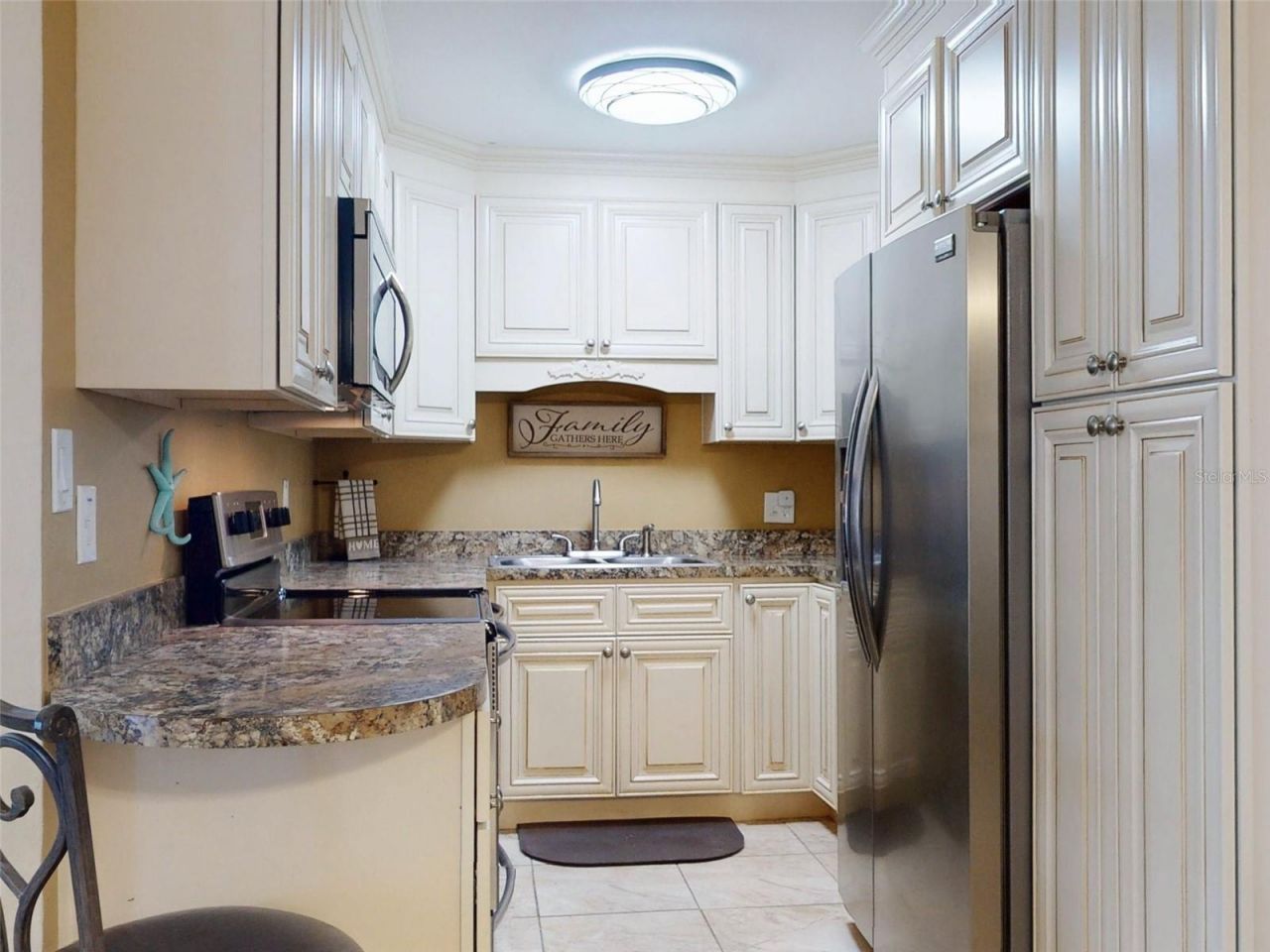 3800 Saxon Drive, Unit 250, New Smyrna Beach, FL 32169 Photo