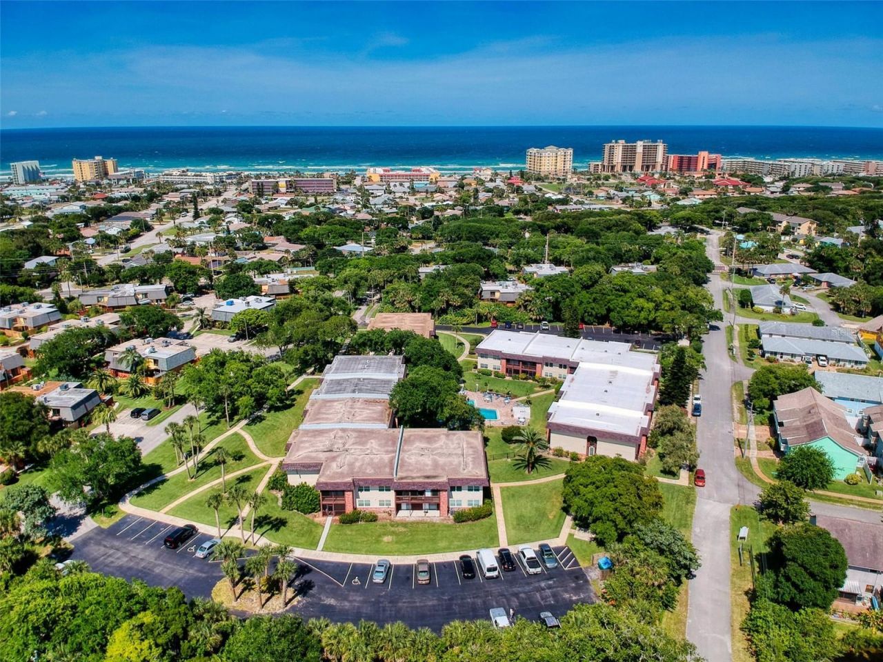 3800 Saxon Drive, Unit 250, New Smyrna Beach, FL 32169 Photo