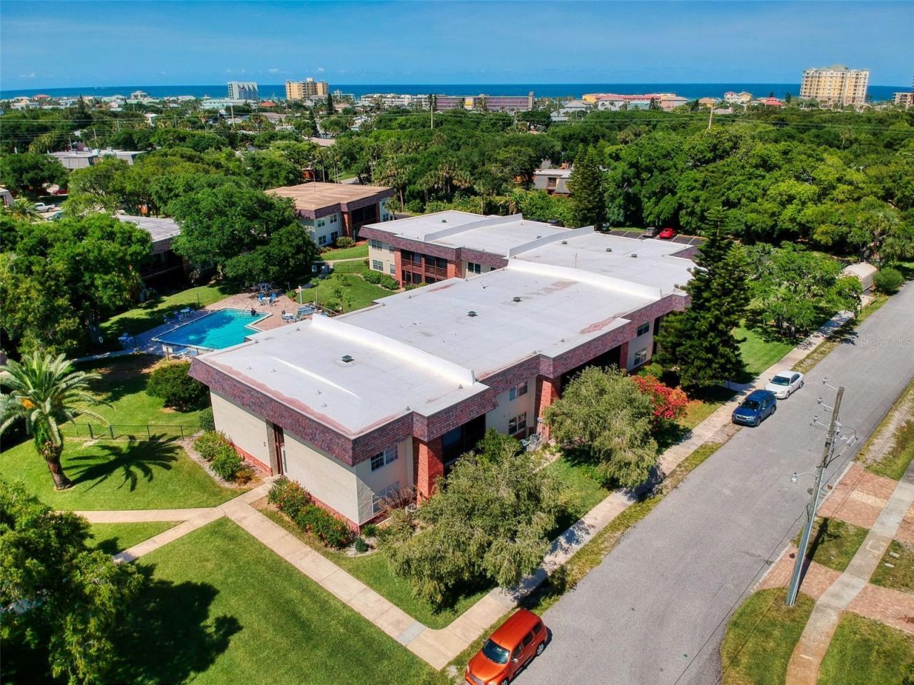 3800 Saxon Drive, Unit 250, New Smyrna Beach, FL 32169 Photo