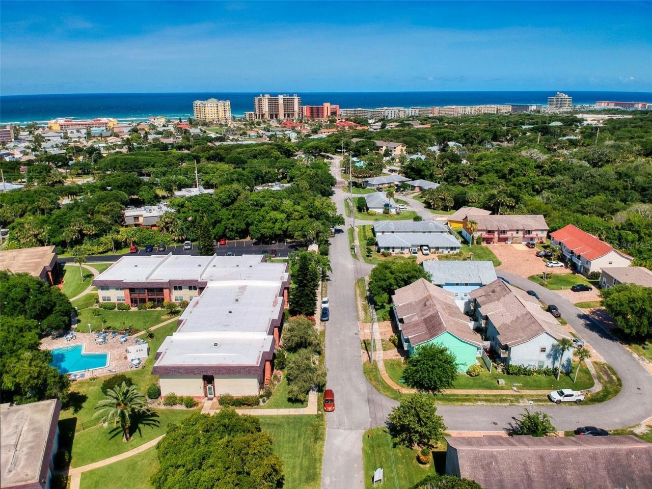 3800 Saxon Drive, Unit 250, New Smyrna Beach, FL 32169 Photo