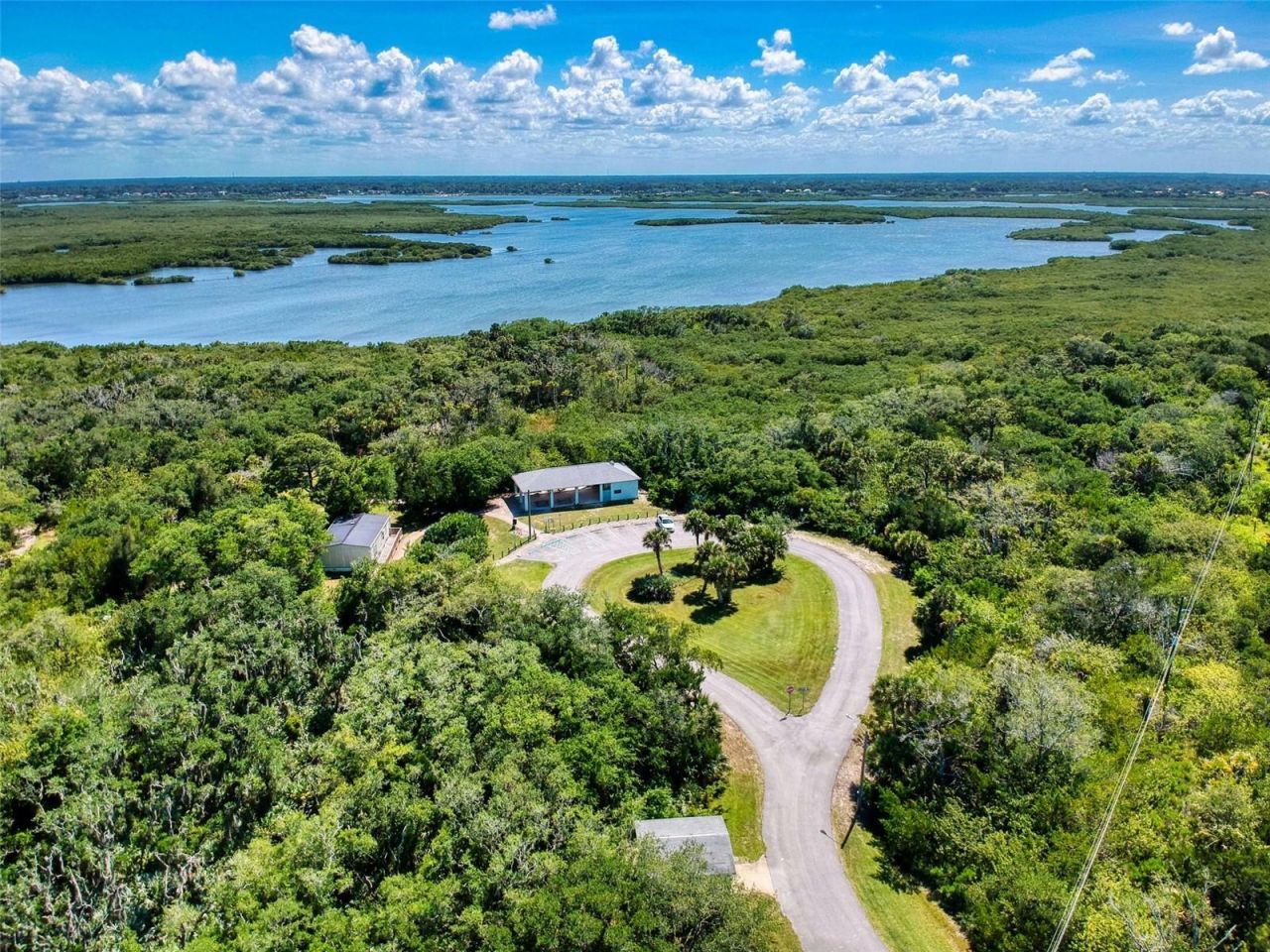 3800 Saxon Drive, Unit 250, New Smyrna Beach, FL 32169 Photo