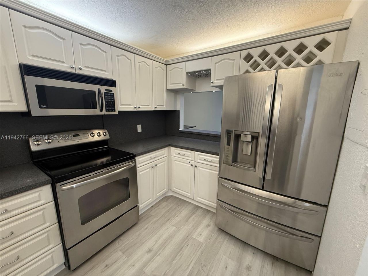 9470 Live Oak Pl, Unit 104, Davie, FL 33324 Photo