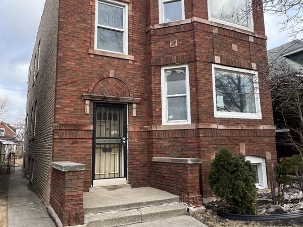 5426 W Flournoy Street, Chicago, IL 60644
