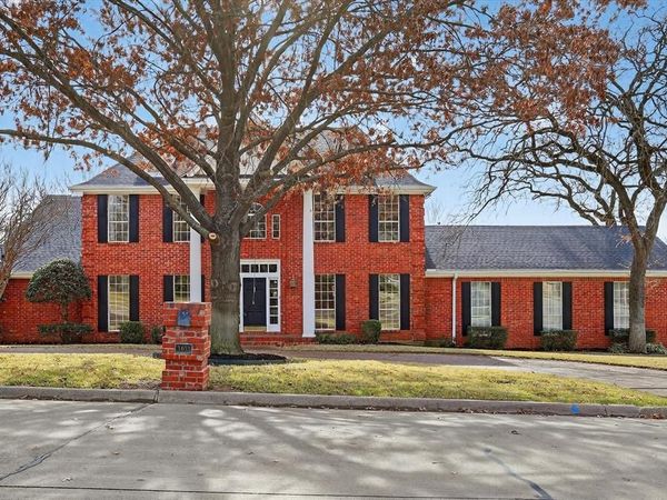 3403 Crossgate Circle S, Colleyville, TX 76034