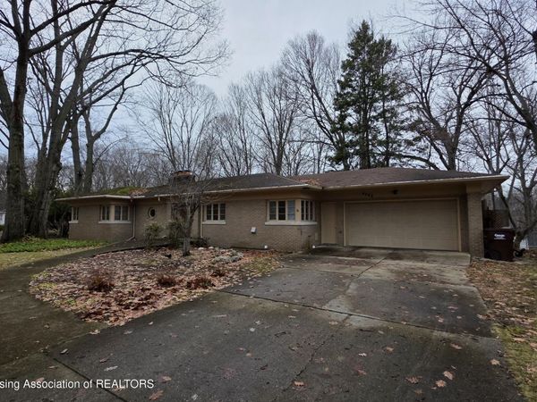 4702 Woodcraft Road, Okemos, MI 48864