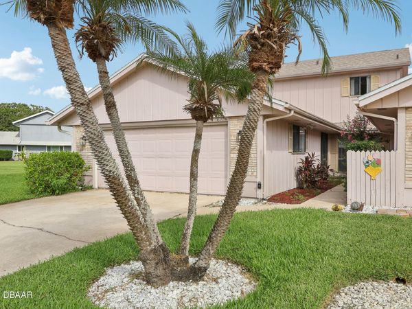 102 Golf Club Drive, New Smyrna Beach, FL 32168