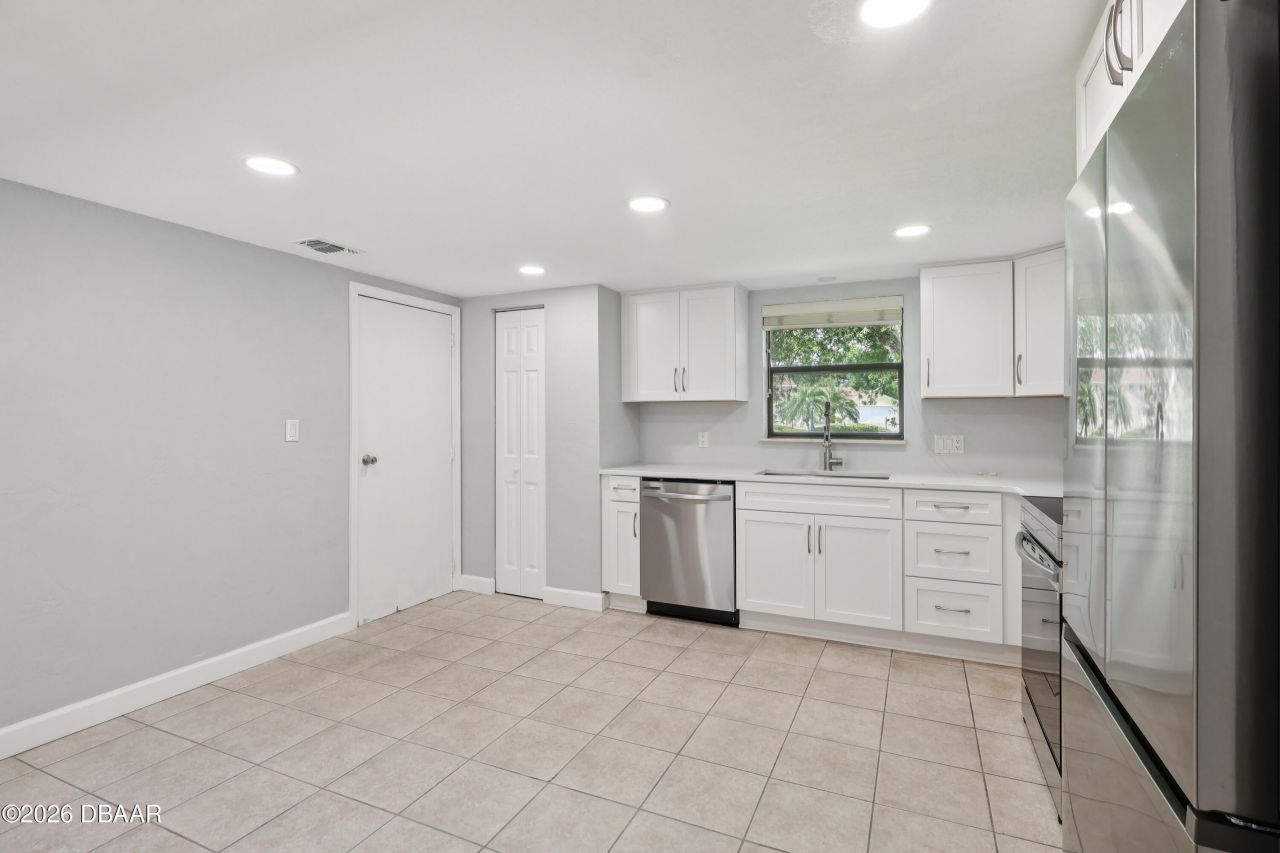 102 Golf Club Drive, New Smyrna Beach, FL 32168 Photo